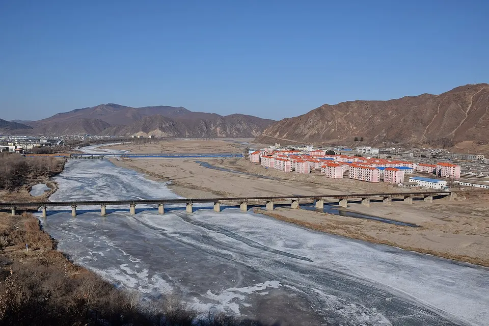 Aerial view of Tumen River at Namyang — North Hamgyong, North Korea