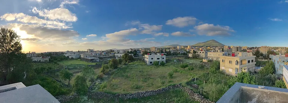 Al Kafr town in spring — As-Sweida, Syria