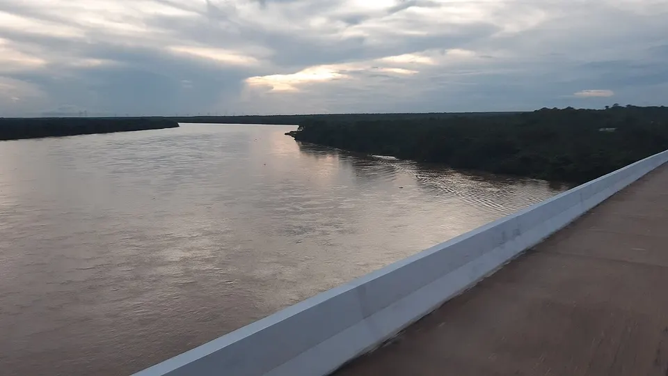 Division of the states of Piauí and Maranhão, Brazil. Parnaíba River — Maranhao, Brazil