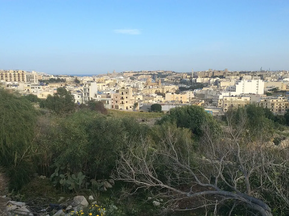 Town and green countryside — Msida, Malta