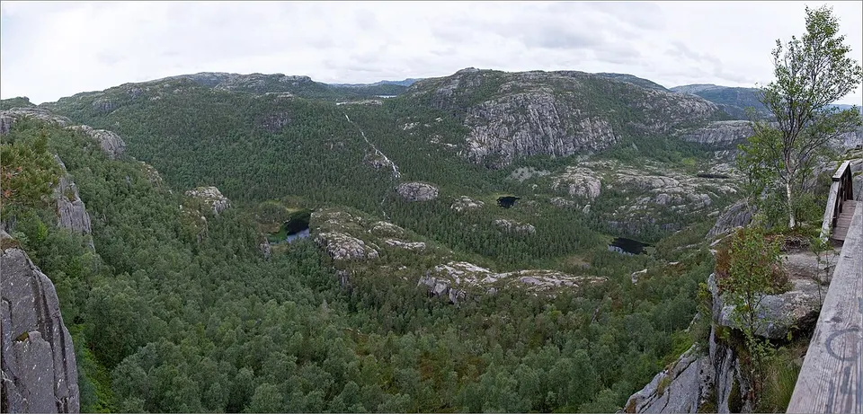 Wooded rocky hills — Rogaland, Norway