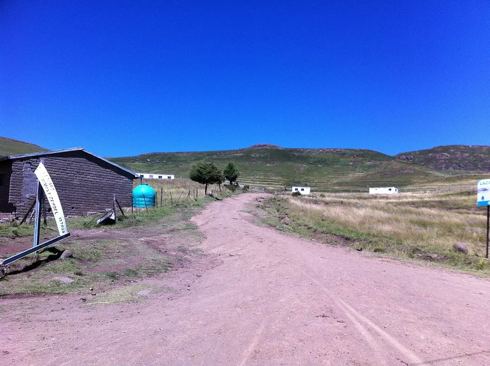 Unnamed Road, Lesotho - panoramio (62) — Quthing District, Lesotho