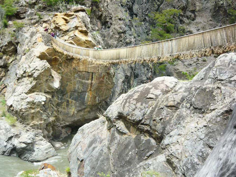 Puente Inca Pucayaku — Ancash, Peru