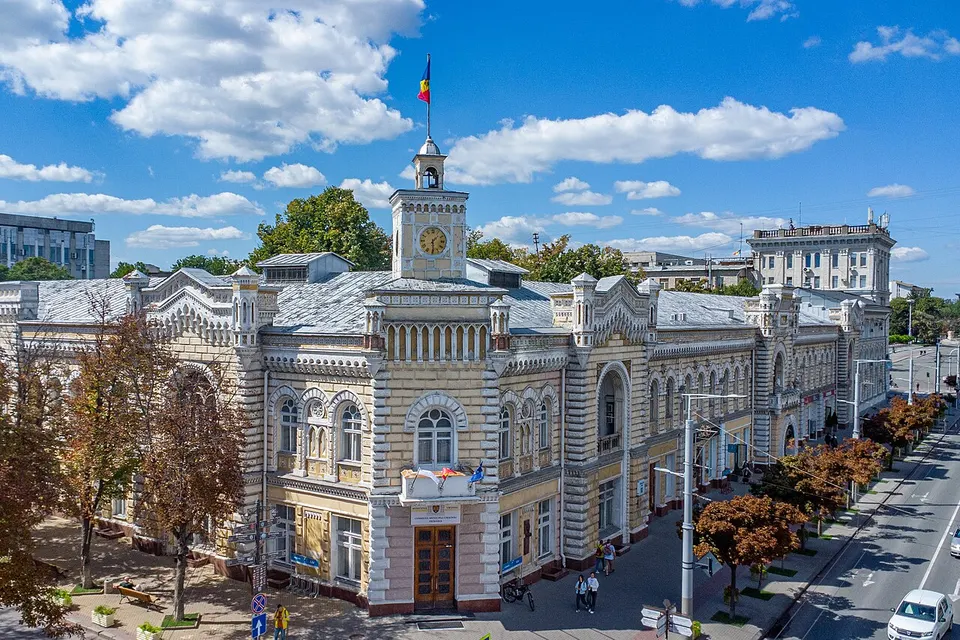 Consiliul Municipal Chișinău (cropped) — Chisinau, Moldova