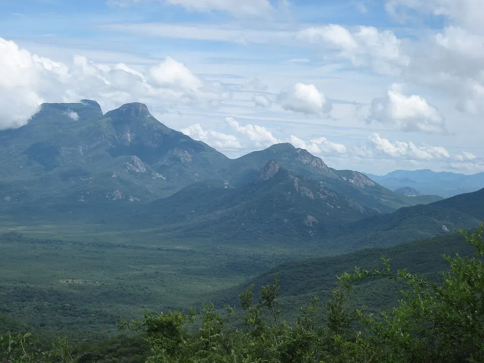 Lubango-Namibe landscape — Huíla, Angola