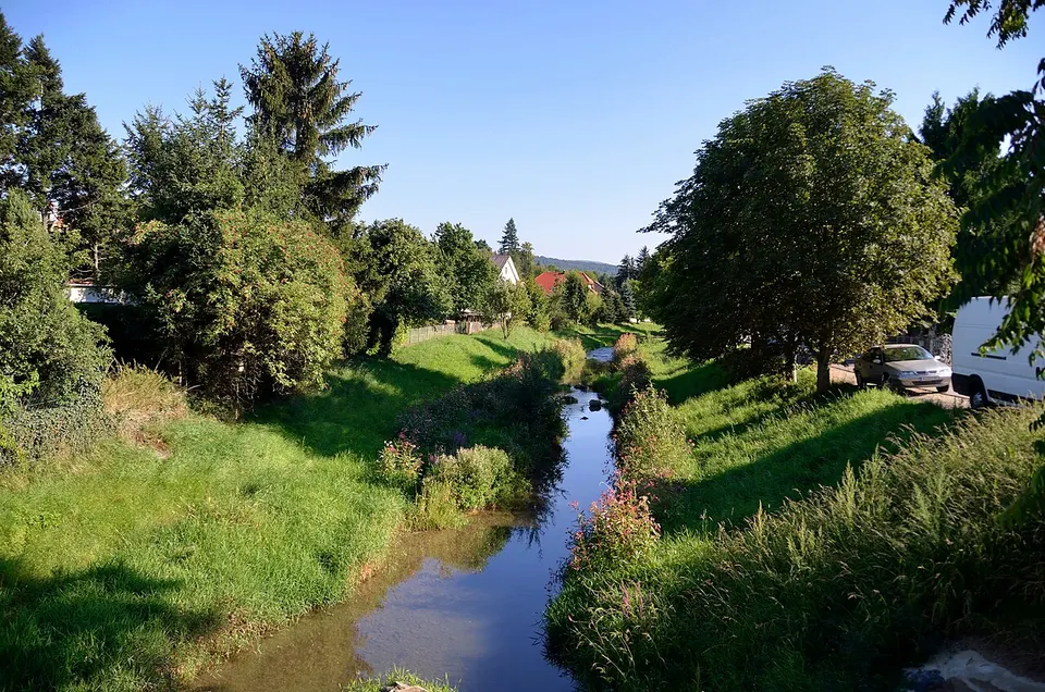 Perschling river in Böheimkirchen — Niederösterreich, Austria
