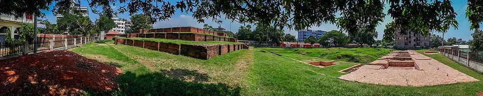 Panorama view of Raja Harish Chandra Palace — Dhaka, Bangladesh