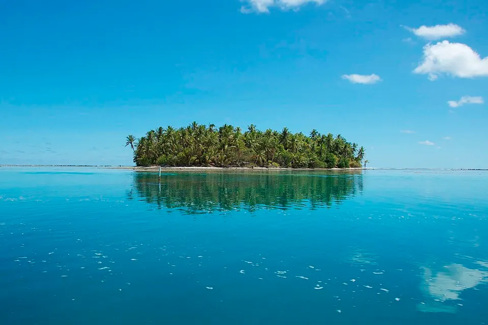 Landscape-tokelau-2011-photo-new-zealand-ministry-of-foreign-affairs-and-trade 12779814375 o — Tokelau, Tokelau