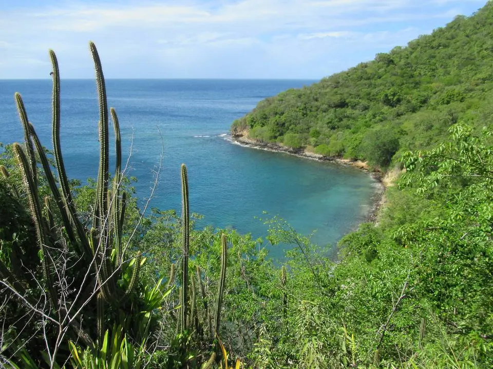 North Coast of Bequia — Grenadines, Saint Vincent and the Grenadines