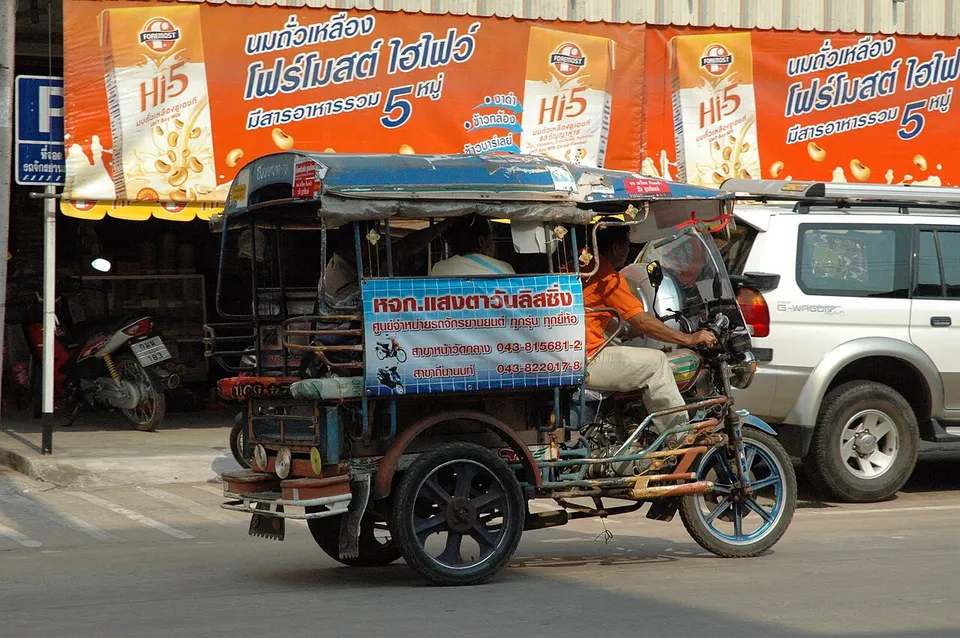 Tuk Tuk - Kalasin Thailand — Kalasin, Thailand