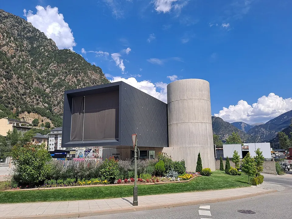 Espai Columba (Santa Coloma, Andorra) (1) — Andorra la Vella, Andorra