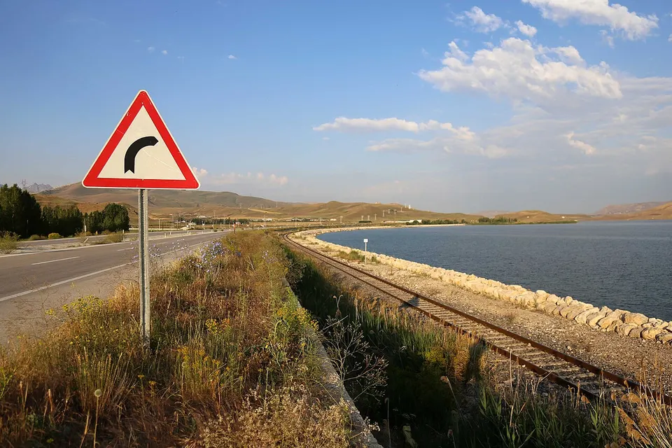 050414-ErcekGolu-IMG 2782-2 — Van, Turkey