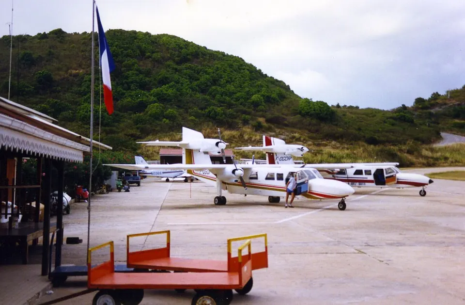 St. Barthelemy Airport waiting for the next flight at SBH - panoramio — Saint Barthélemy, Saint Barthelemy