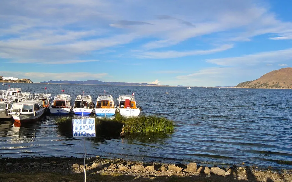 Puno, Lago Titicaca - panoramio — Puno, Peru