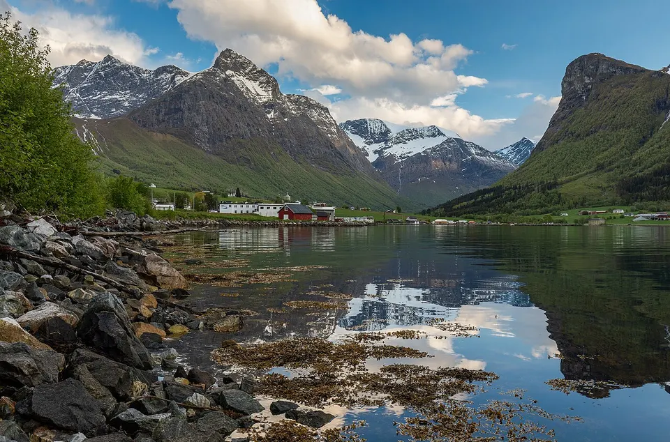 Mountain fjord and waterfront village — Møre og Romsdal, Norway