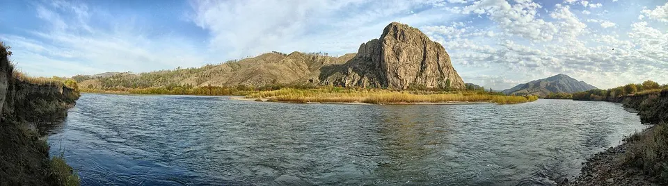 Fall, Seleng river - panoramio — Bulgan, Mongolia