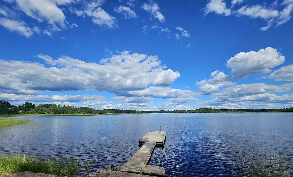 Lake beside a grassy shore — Kymenlaakso, Finland