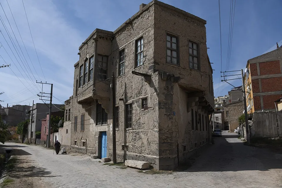 Bor, Niğde Street view in 2023 4939 — Niğde, Turkey