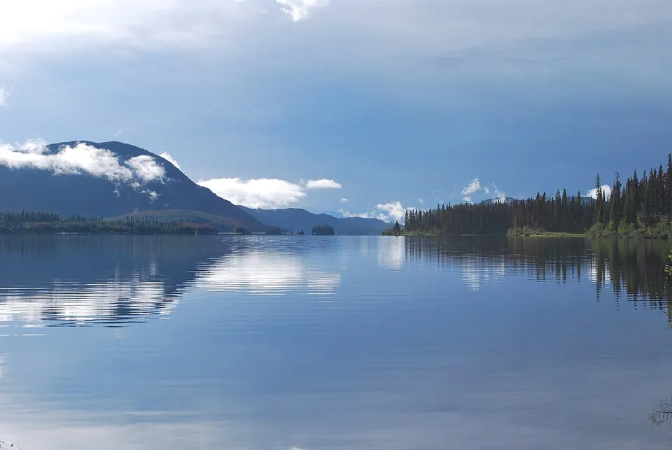 Poplar Lake - panoramio — Bulkley-Nechako, Canada