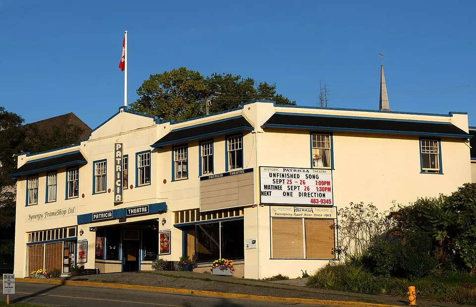 PatriciaTheatre-PowellRiver-TownSite — qathet, Canada