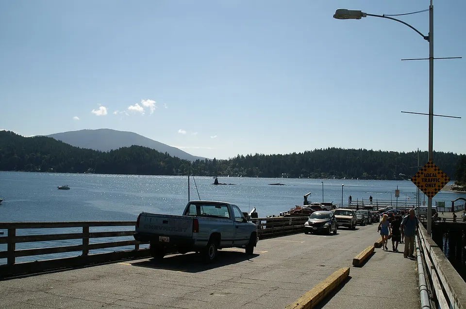 190588 PICT0009 — Sunshine Coast, Canada