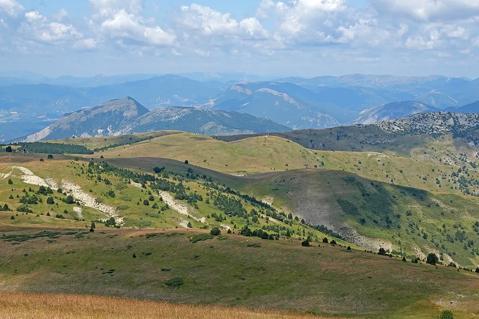 Le plateau bosselé de Ceüse (Hautes-Alpes, France) DSC01306 — Hautes-Alpes, France