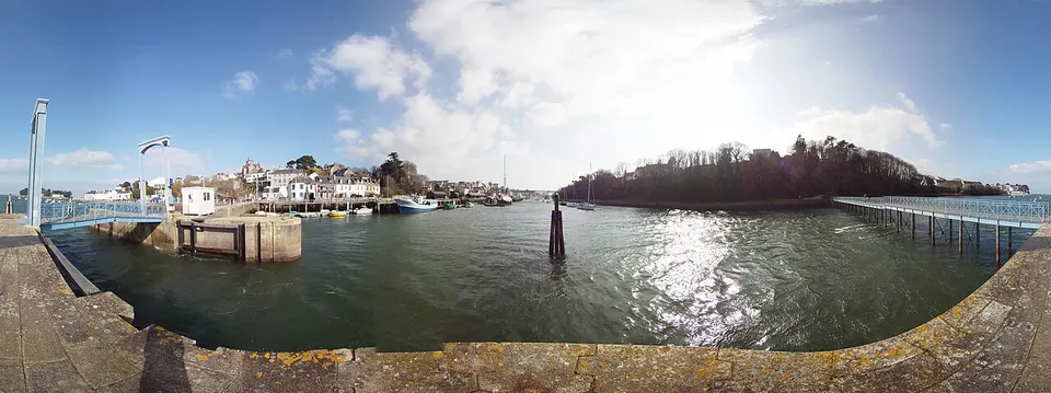 Douarnenez, le port Rhu (panorama à 360°) - panoramio — Finistère, France