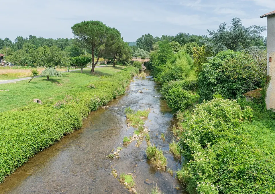 Arbas river in Mane (2) — Haute-Garonne, France