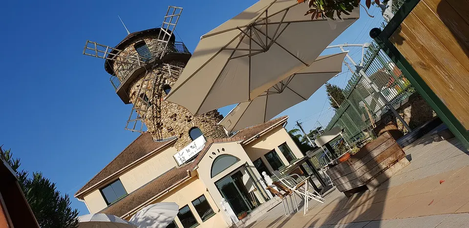 Le Zef - café associatif (Brunoy - 91) — Île-de-France, France