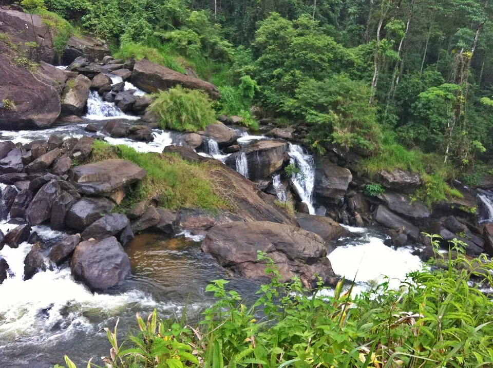 Waterfall - Parque natural Fumaça e Jacubá. - panoramio — Resende, Brazil