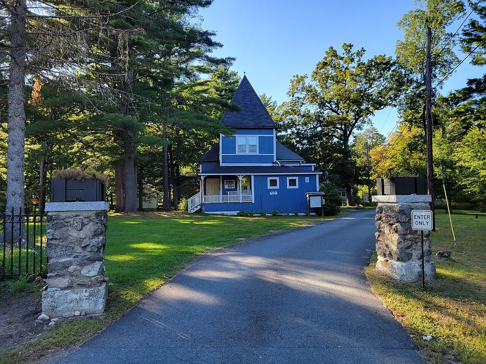 Normal Hall in Laurel Park, Northampton MA — Hampshire, United States
