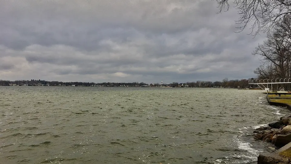 Walled Lake as seen from Beachwalk Apartments, Novi, Michigan - 20201214 — Oakland, United States