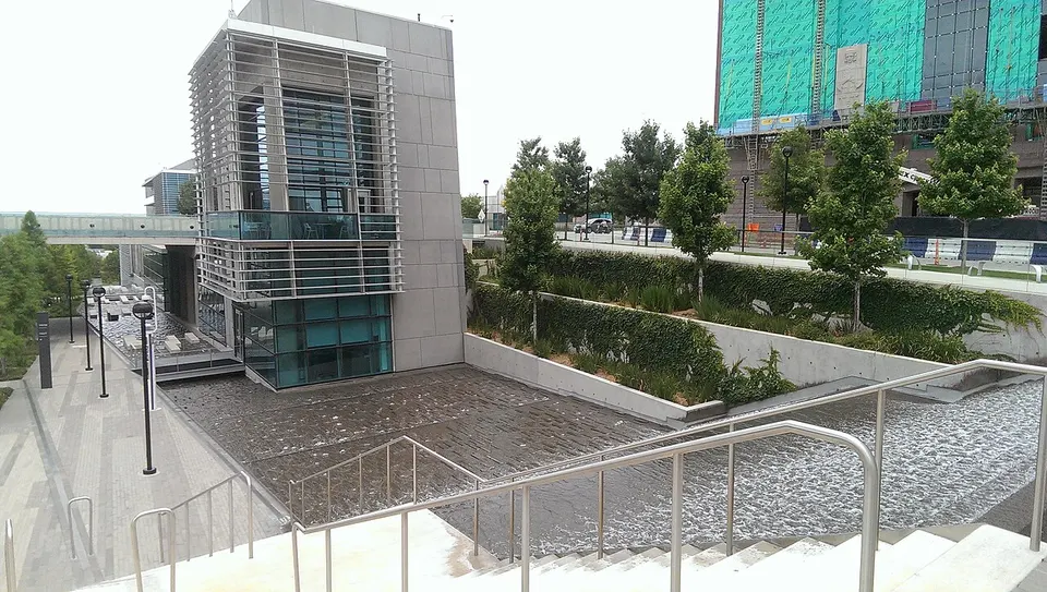 TCC Trinity River Campus - panoramio — Tarrant, United States