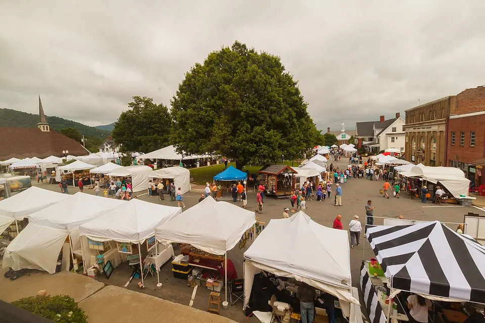 Mt. Mitchell Crafts Fair 2014 — Yancey, United States