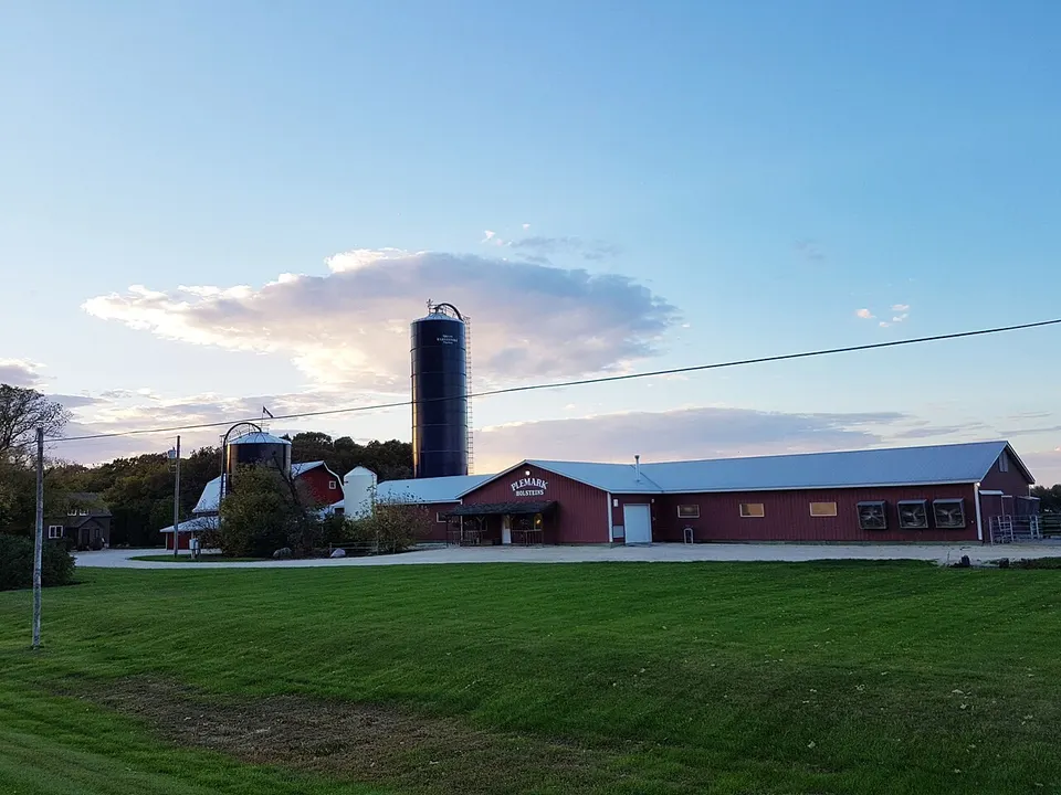 Blumenort farm — Southeast / Sud-est, Canada