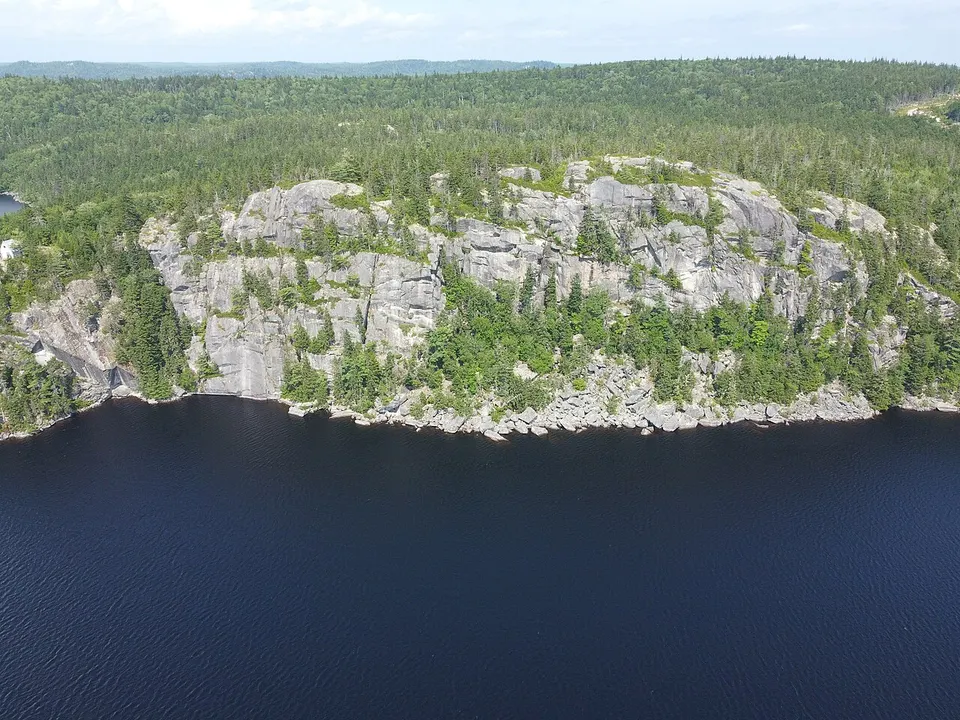 Cliff and forested scree, Paces Lake, Nova Scotia — Halifax, Canada