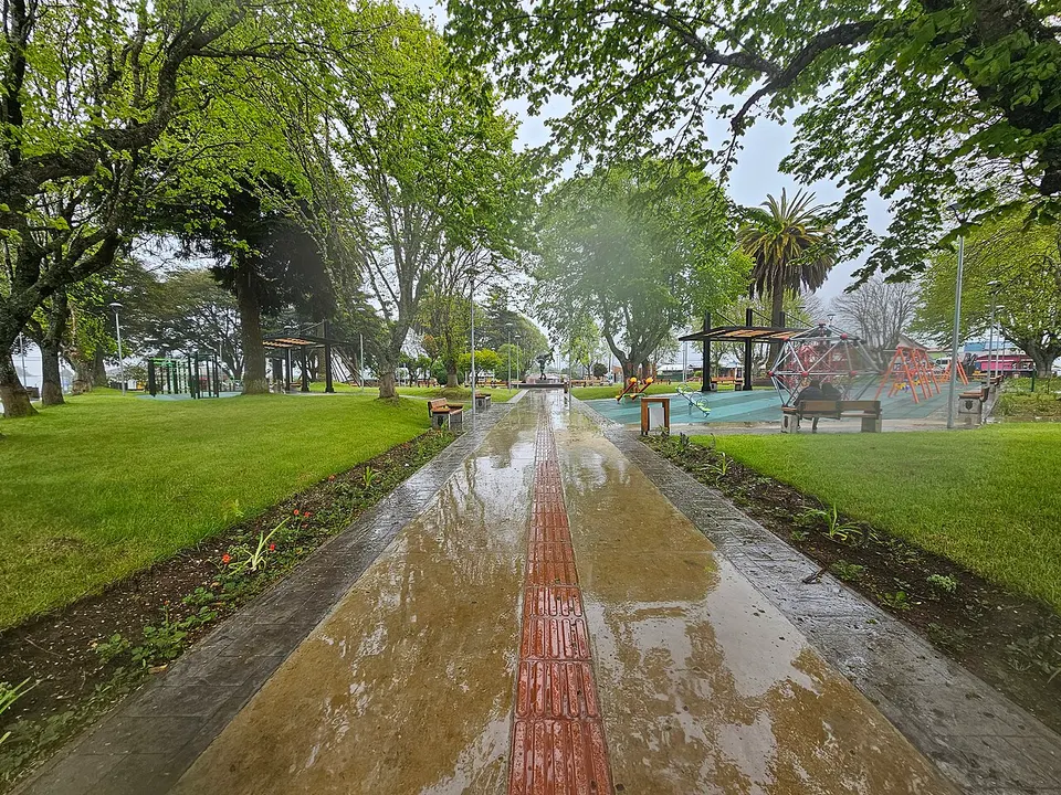 Plaza Caupolican en Cañete, Chile 2 — Provincia de Arauco, Chile