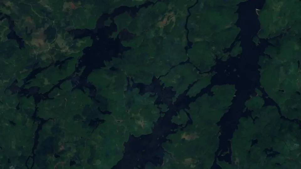 Natural-color satellite photograph of Abitibi-Témiscamingue (2016 mosaic) — Abitibi-Témiscamingue, Canada