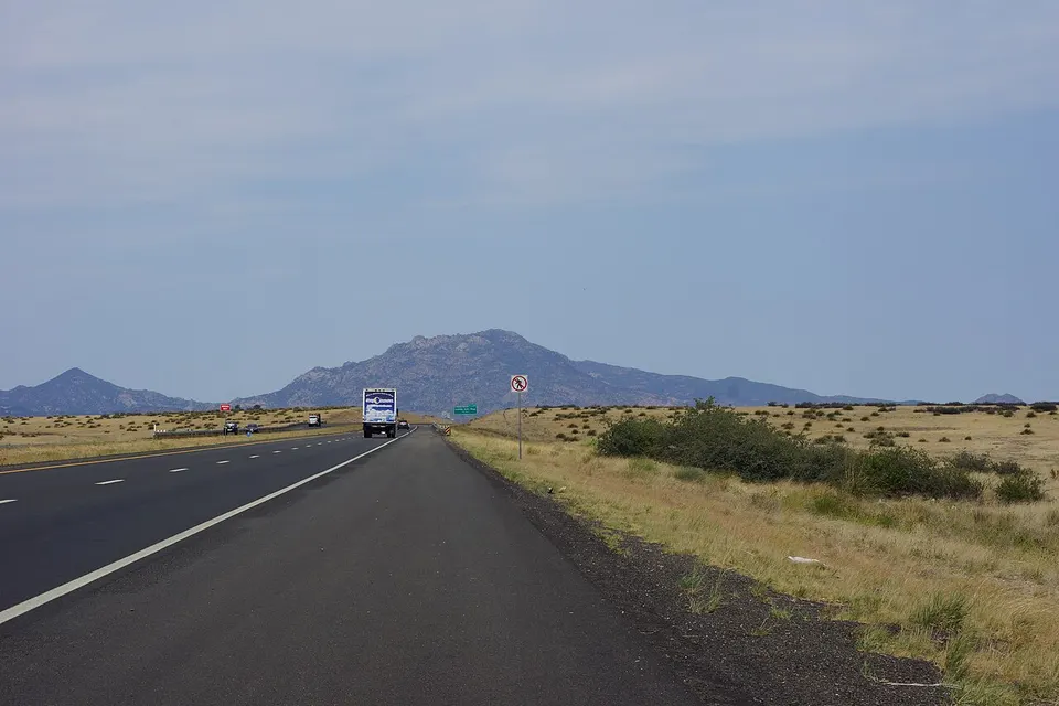 Granite Mountain, Yavapai County, Arizona - panoramio — Yavapai, United States