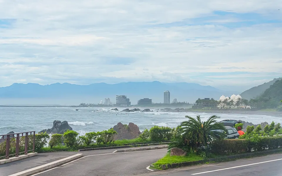 202506 宜蘭平原海岸線的晨霧 (Photo by Junyu-K) 02 — Toucheng Township, Taiwan
