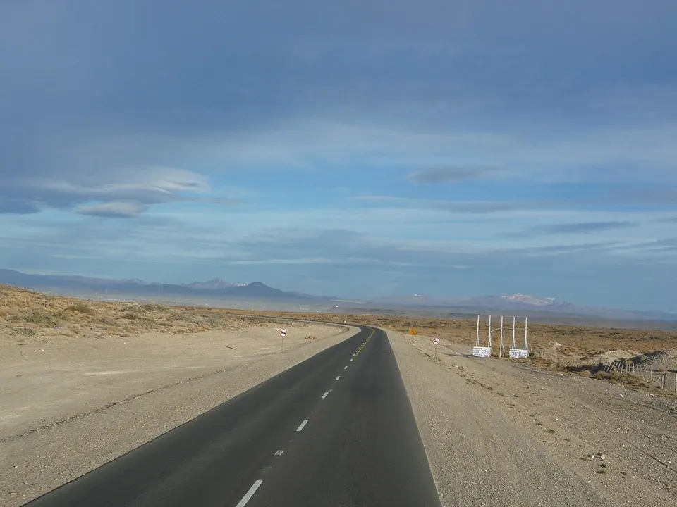Ruta 22 - LLegando a Zapala Neuquen - panoramio — Zapala, Argentina