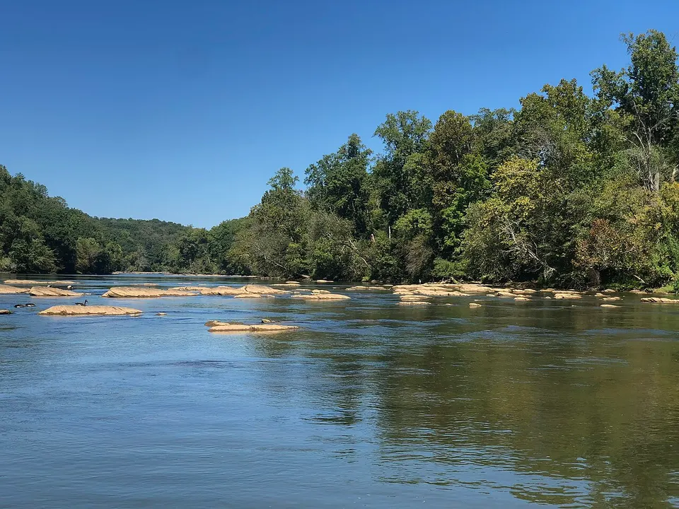 River view of East Palisades — Fulton, United States