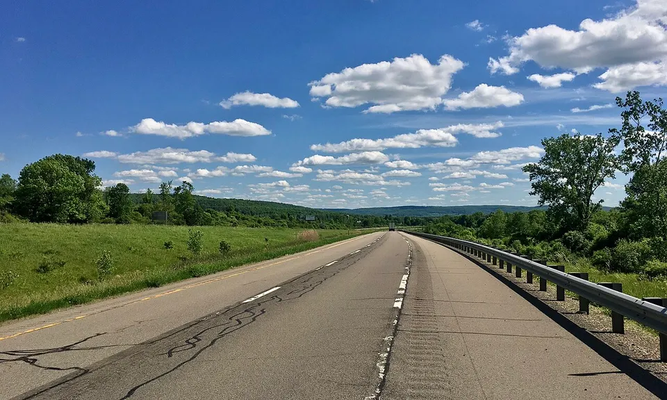 Interstate 86 looking west, Angelica, New York - 20200607 — Allegany, United States