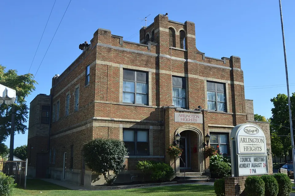 Arlington Heights village hall — Hamilton, United States