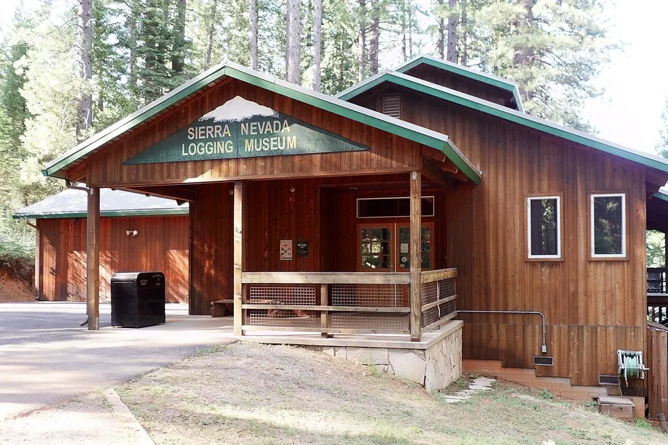 Sierra Nevada Logging Museum building 2017-06-30 — Calaveras, United States
