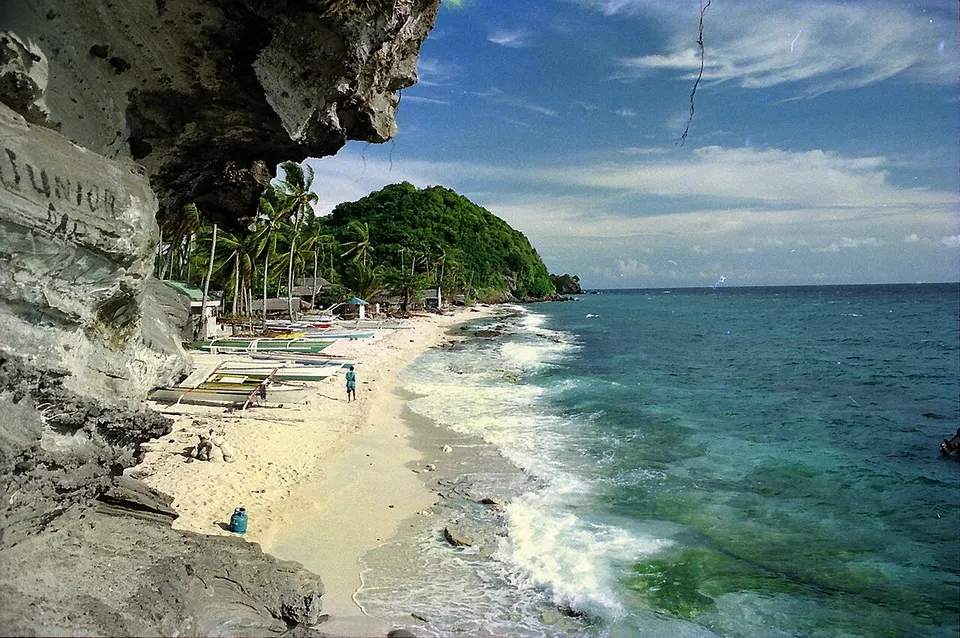 Apo island - panoramio — Negros Oriental, Philippines