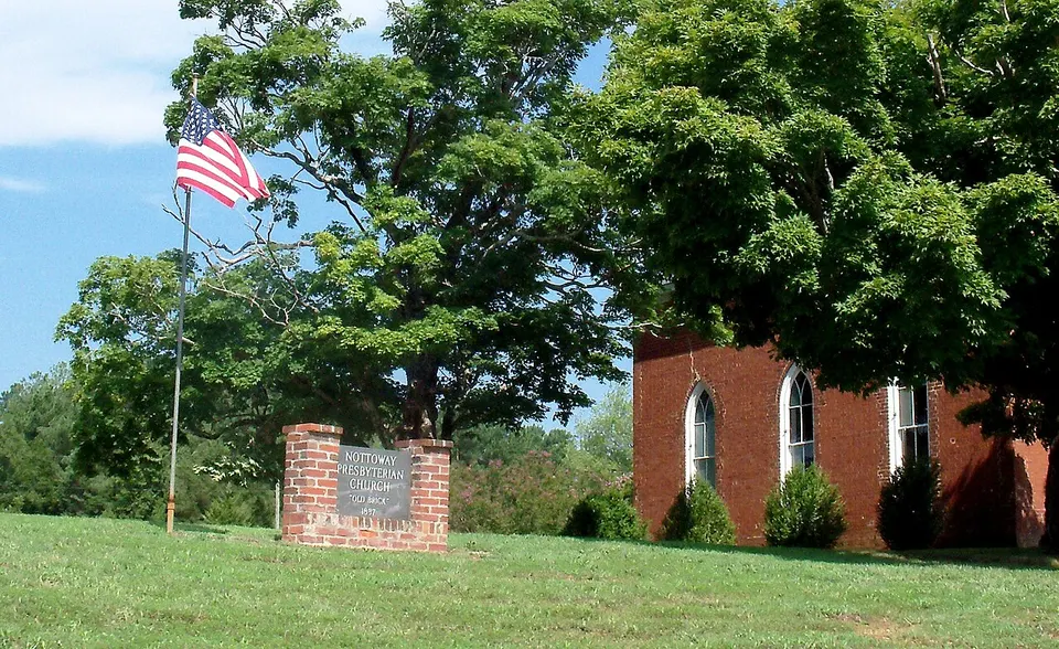Nottoway Presbyterian Church - panoramio — Nottoway, United States