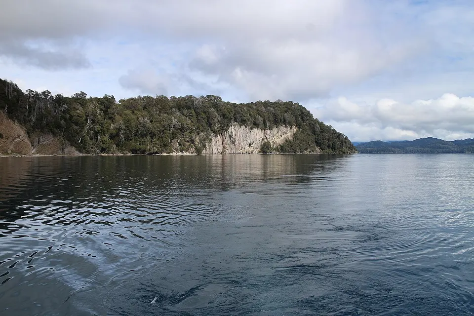Unnamed2 - panoramio (733) — Los Lagos, Argentina