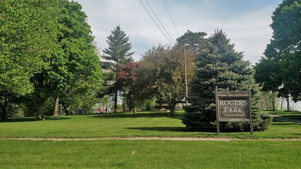 Minburn, Iowa 001 — Dallas, United States