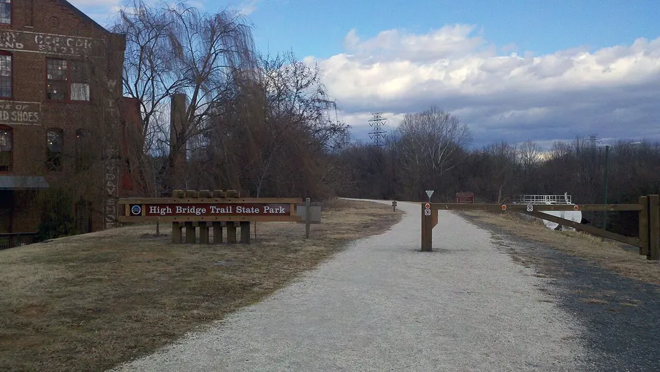 High Bridge Trail Main Street Farmville (5468633809) — Prince Edward, United States